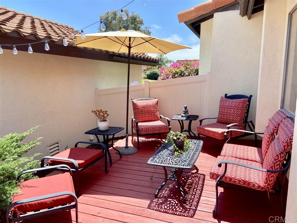 358 Abington Road Encinitas, CA 92024 - Photo 2 of 25