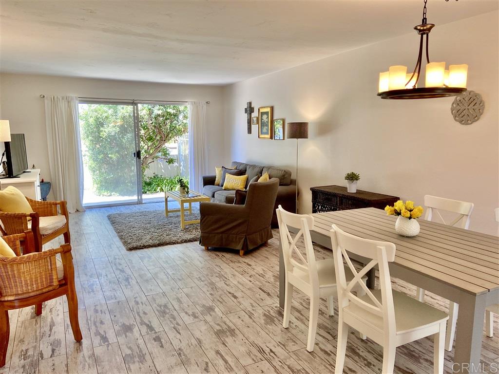 358 Abington Road Encinitas, CA 92024 - Photo 7 of 25