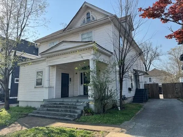 $435,000 | 1515 Madison Avenue, Memphis, TN 38104