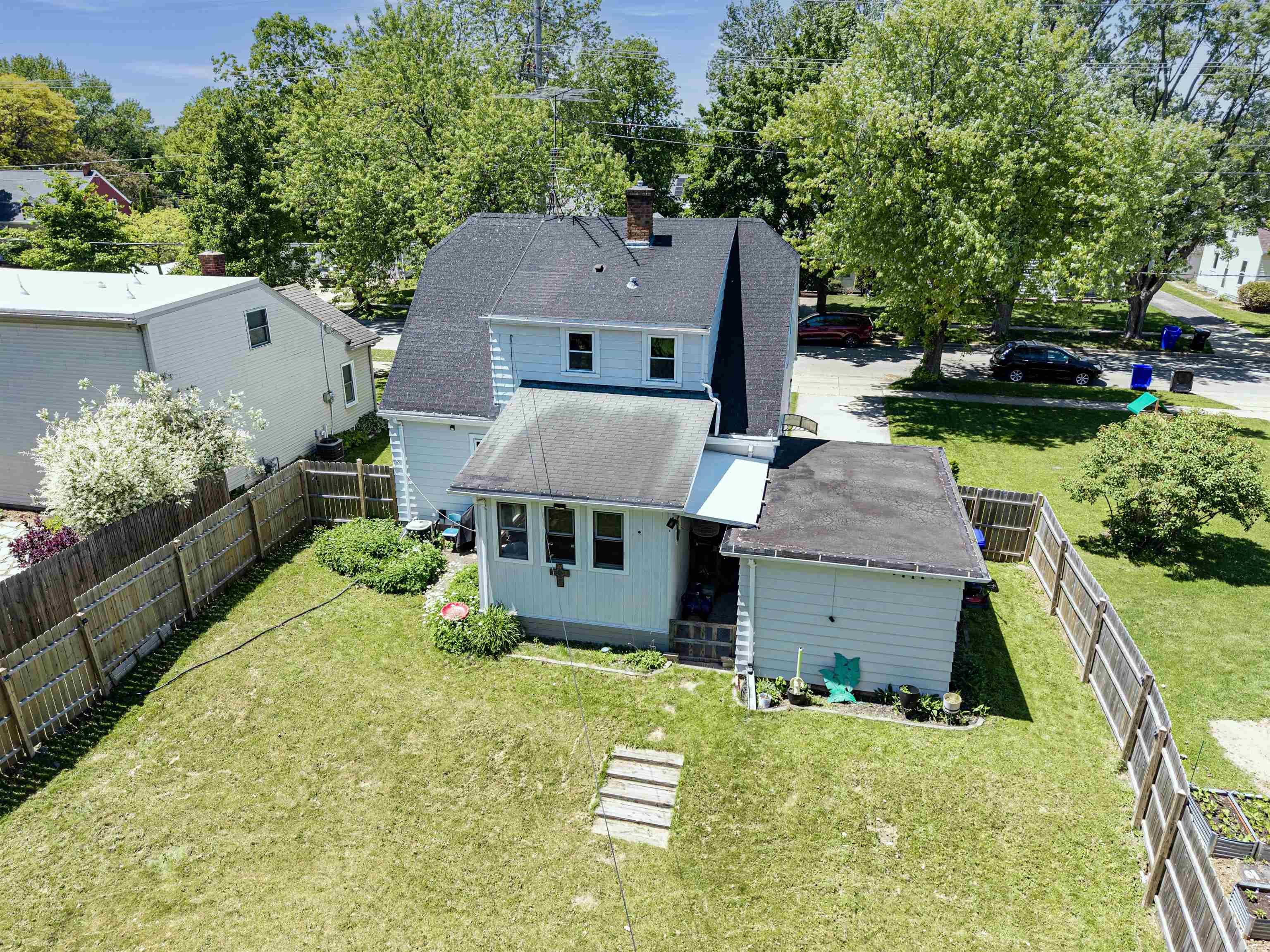 1738 North Erb Street Appleton, WI 54911 - Photo 35 of 38