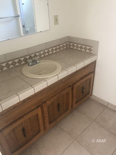 132 South Desert Candles Street Ridgecrest, CA 93555 - Photo 13 of 29 Gallery Image 13