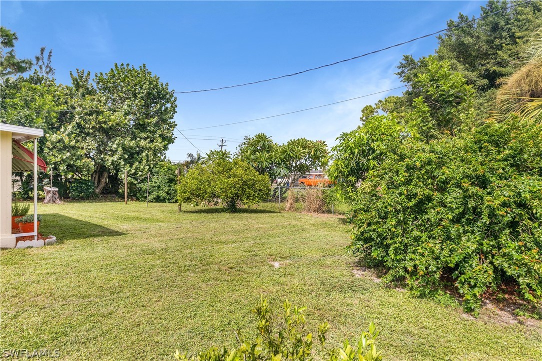 28 Maryland Road Lehigh Acres, FL 33936 - Photo 24 of 28 Gallery Image 24