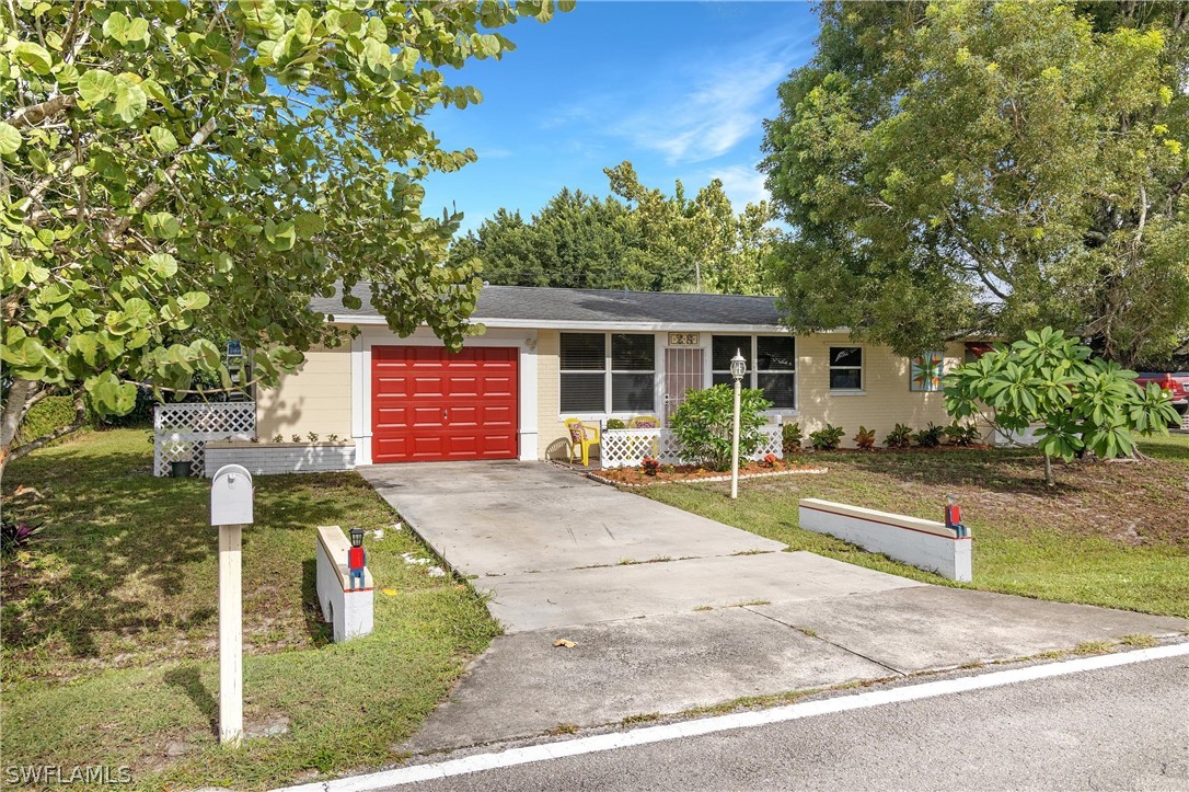 28 Maryland Road Lehigh Acres, FL 33936 - Photo 26 of 28 Gallery Image 26