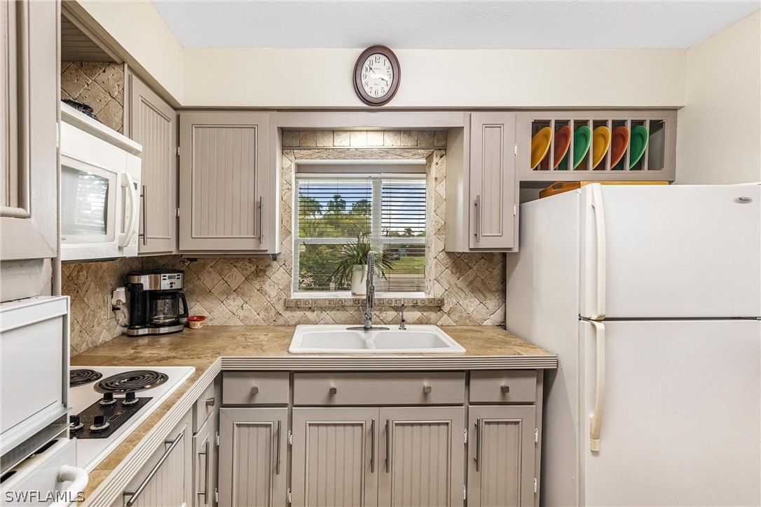 28 Maryland Road Lehigh Acres, FL 33936 - Photo 9 of 28 Gallery Image 9