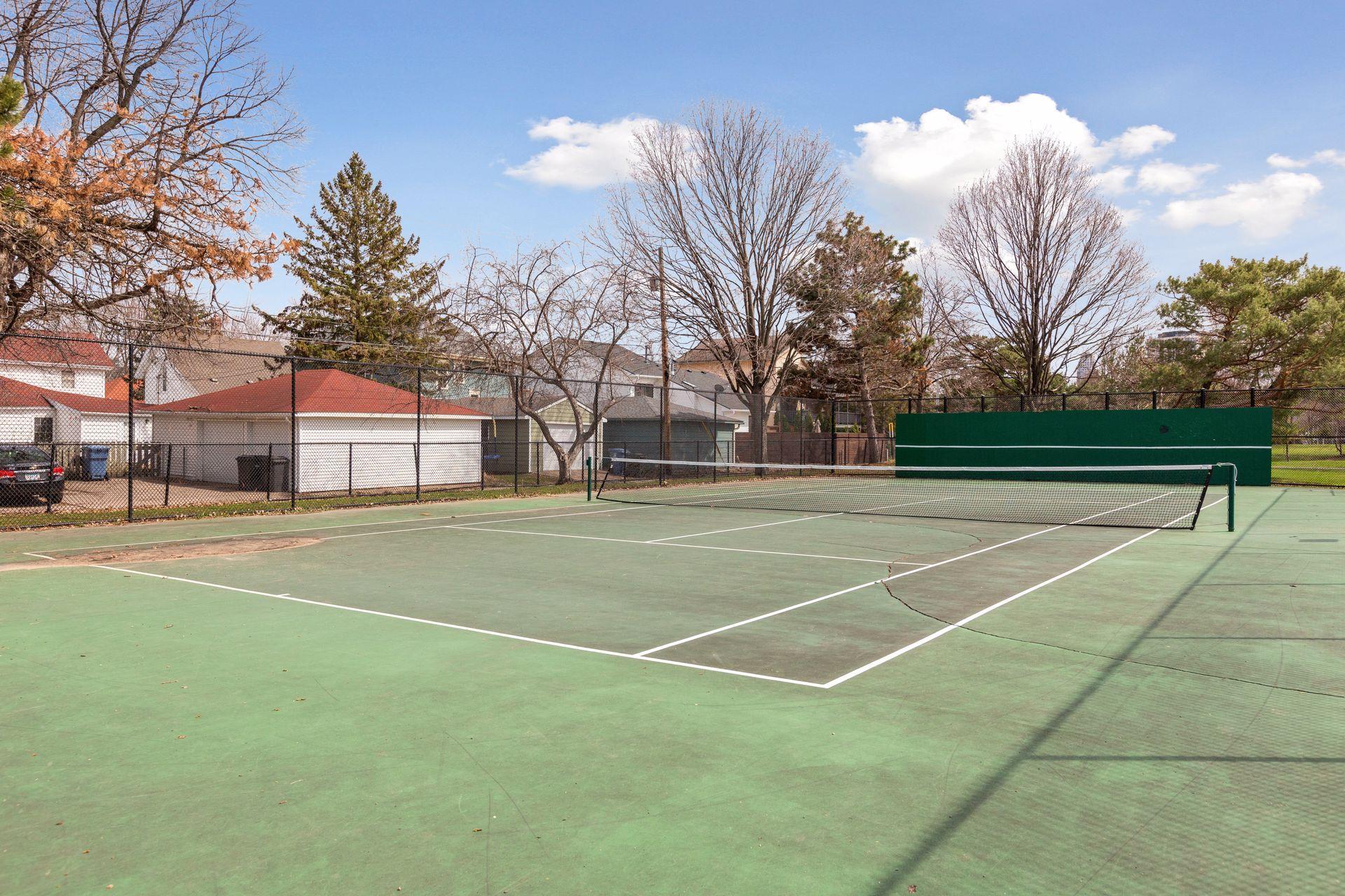 671 Spring Street Northeast Minneapolis, MN 55413 - Photo 28 of 41