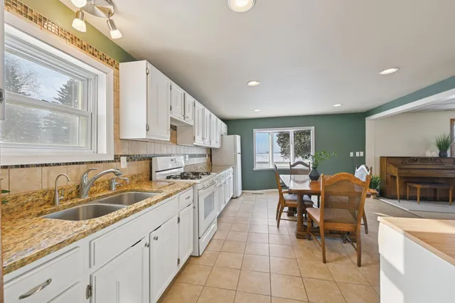 $349,900 | 4174 Braddock Avenue Northeast, Buffalo, MN 55313