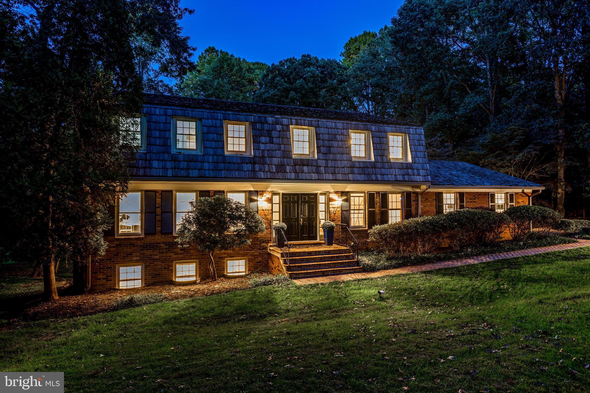 2713 Colt Run Road Oakton, VA 22124 - Photo 2 of 36 Main Exterior
