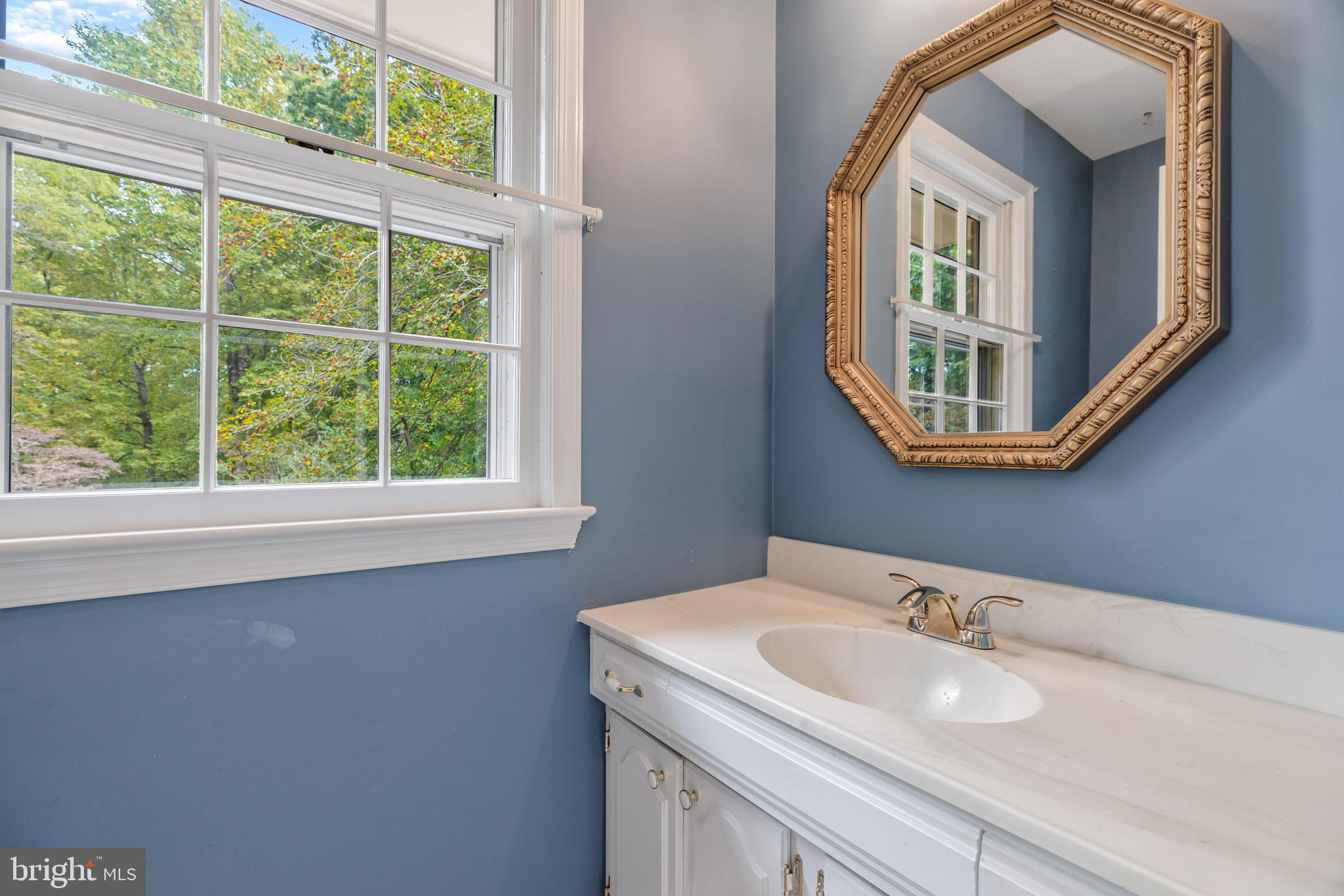 2713 Colt Run Road Oakton, VA 22124 - Photo 14 of 36 First Floor Half Bath