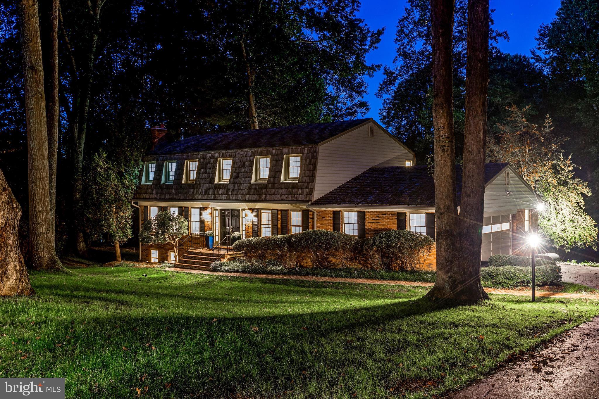2713 Colt Run Road Oakton, VA 22124 - Photo 3 of 36 Main Exterior