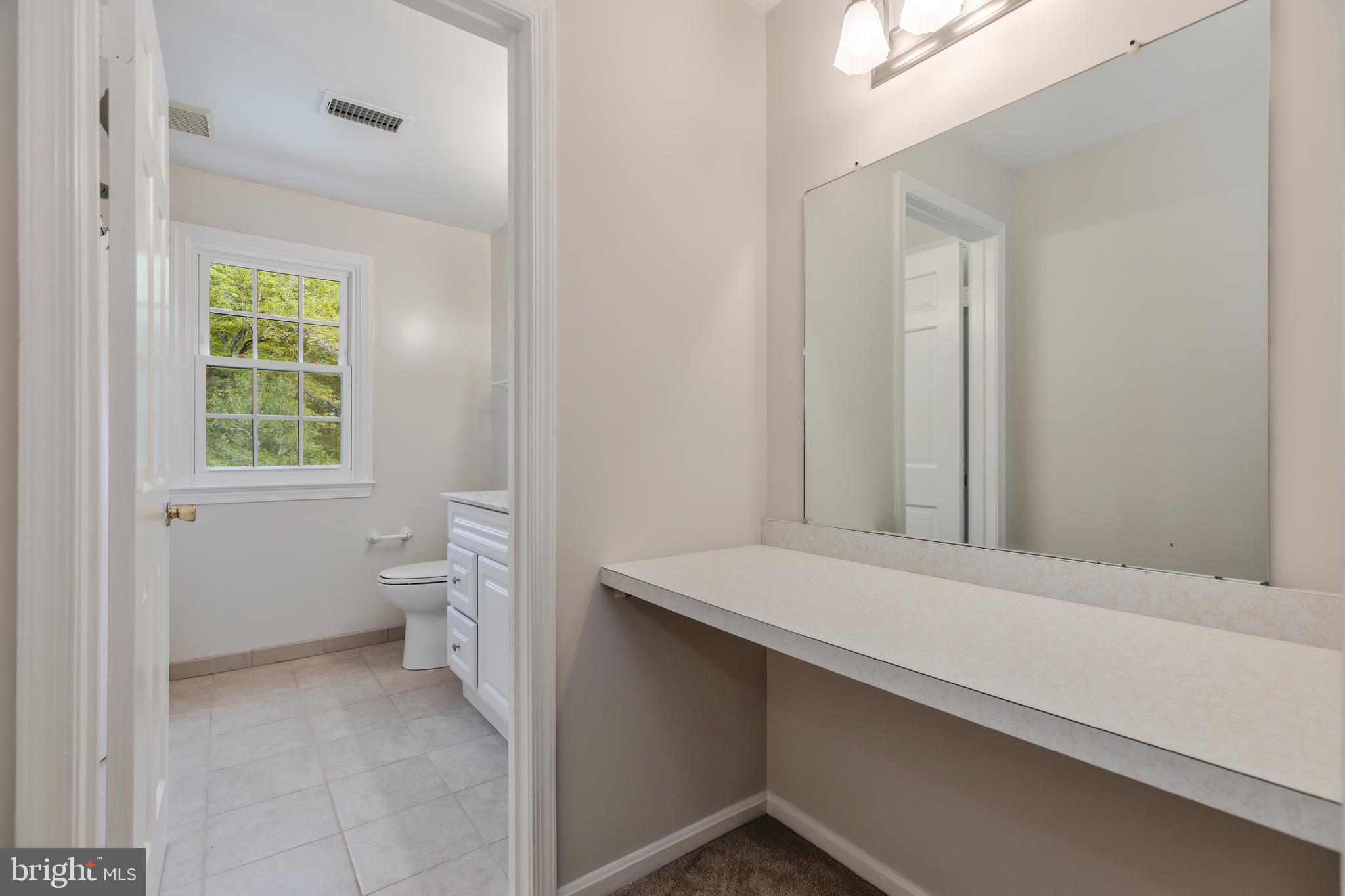 2713 Colt Run Road Oakton, VA 22124 - Photo 23 of 36 Second Full Bath
