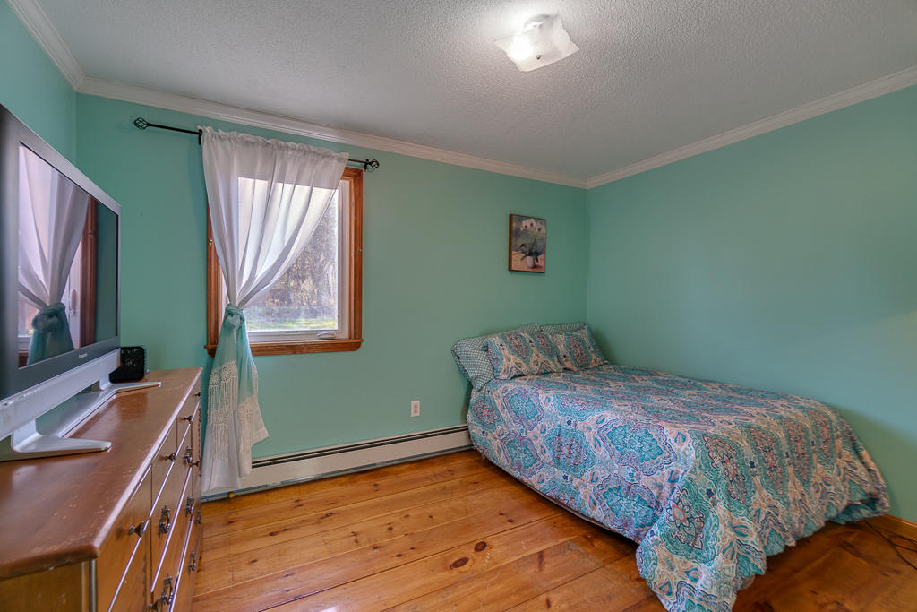 2516 Middle Road Sidney, ME 04330 - Photo 22 of 29 Bedroom #2