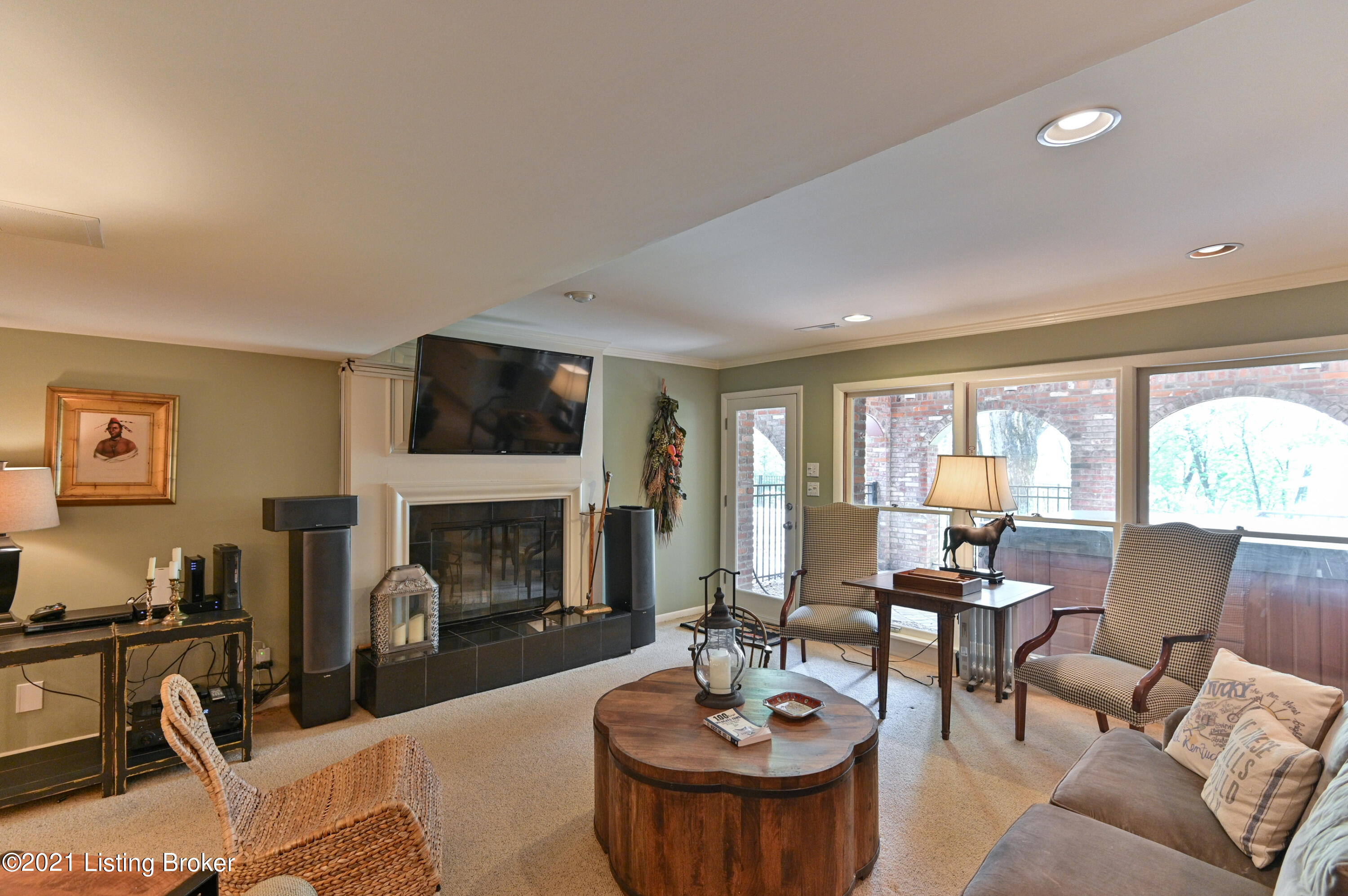 1121 Red Fox Road Louisville, KY 40205 - Photo 52 of 71 062 - 20210421 8065