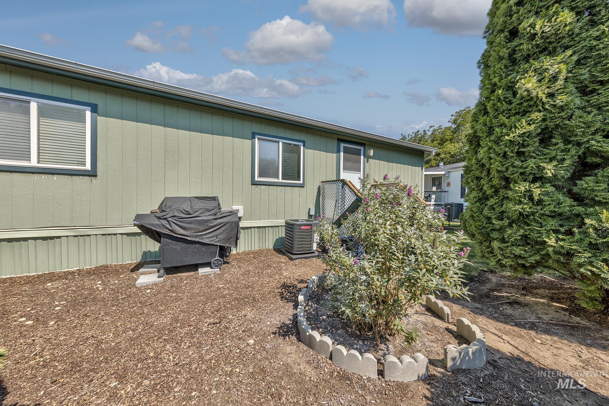 2750 Alden Road, Unit 43 Fruitland, ID 83619 - Photo 23 of 28