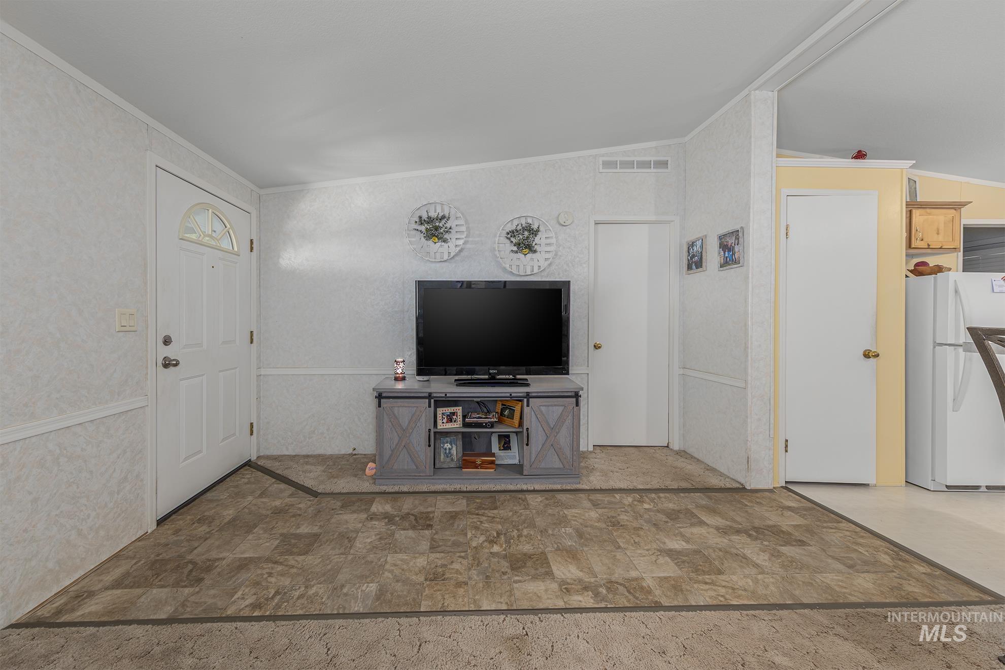 2750 Alden Road, Unit 43 Fruitland, ID 83619 - Photo 7 of 28