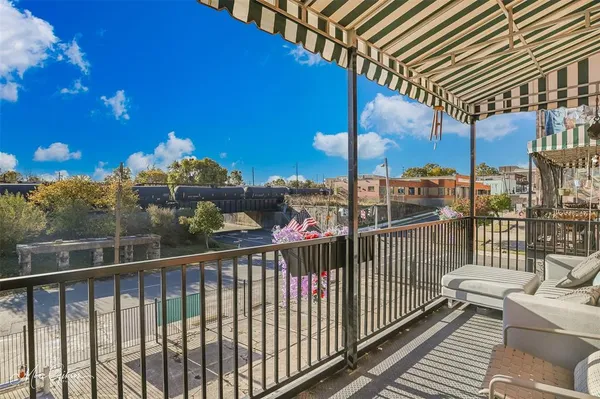 $179,000 | 719 Marshall Street, Unit D, Shreveport, LA 71101