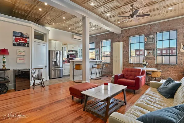 $179,000 | 719 Marshall Street, Unit D, Shreveport, LA 71101