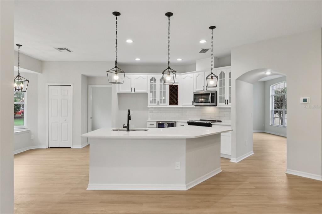 3791 Moon Dancer Place St. Cloud, FL 34772 - Photo 4 of 34