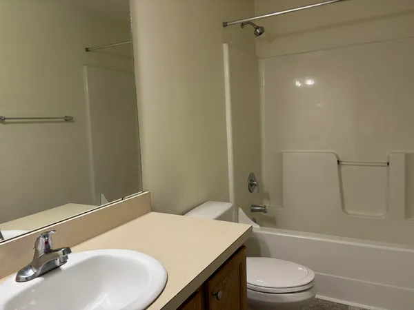 $1,700 | 3041 Camelliawood Circle East, Tallahassee, FL 32301
