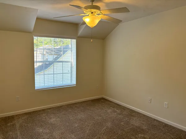 $1,700 | 3041 Camelliawood Circle East, Tallahassee, FL 32301