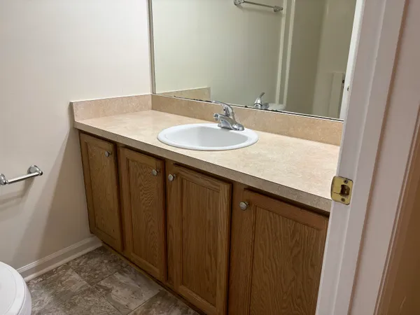 $1,700 | 3041 Camelliawood Circle East, Tallahassee, FL 32301
