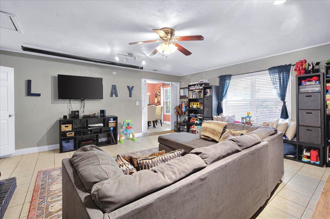 4210 Camden Road Tallahassee, FL 32303 - Photo 18 of 41