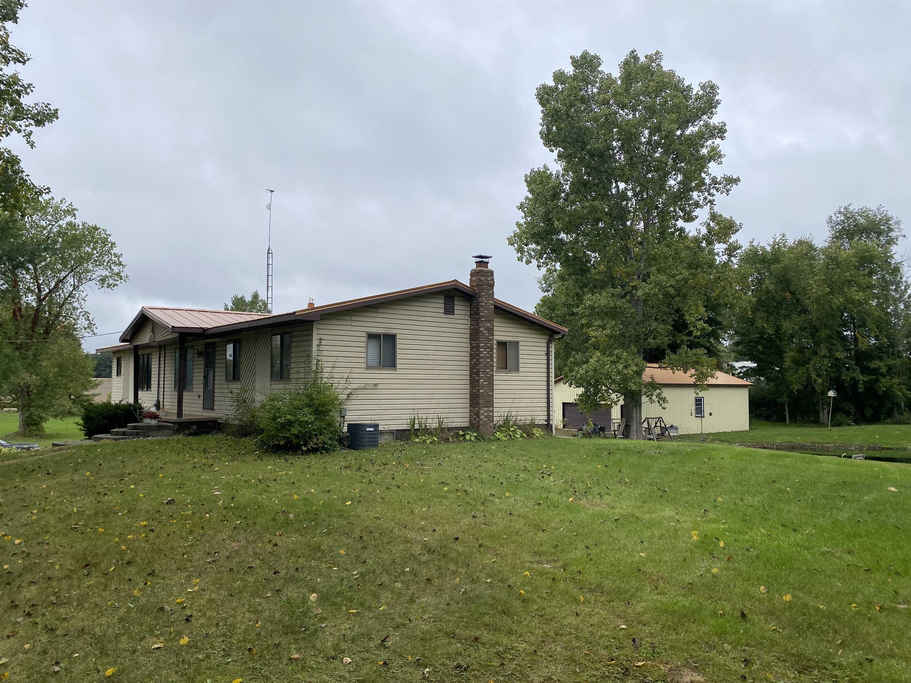 3910 Barnes Lake Road Columbiaville, MI 48421 - Photo 8 of 52 50091608-7.JPG