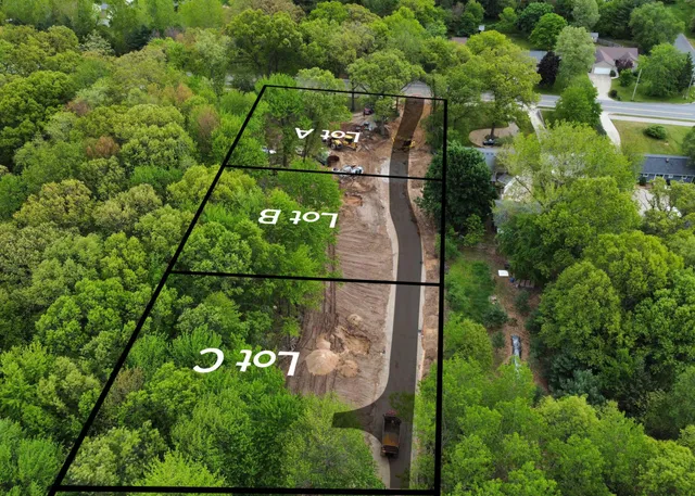 $215,000 | 2395 Dunnigan Avenue Northeast, Grand Rapids, MI 49525