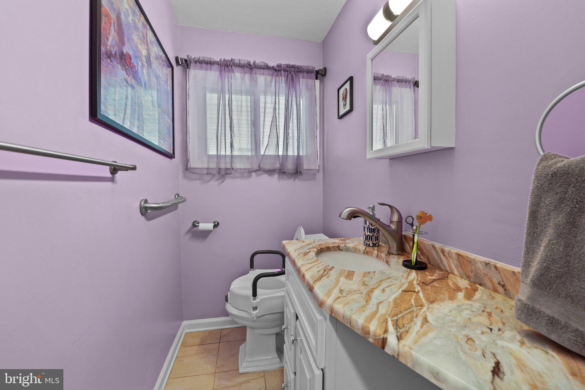 1515 West County Line Road Warminster, PA 18974 - Photo 9 of 17 Powder Room