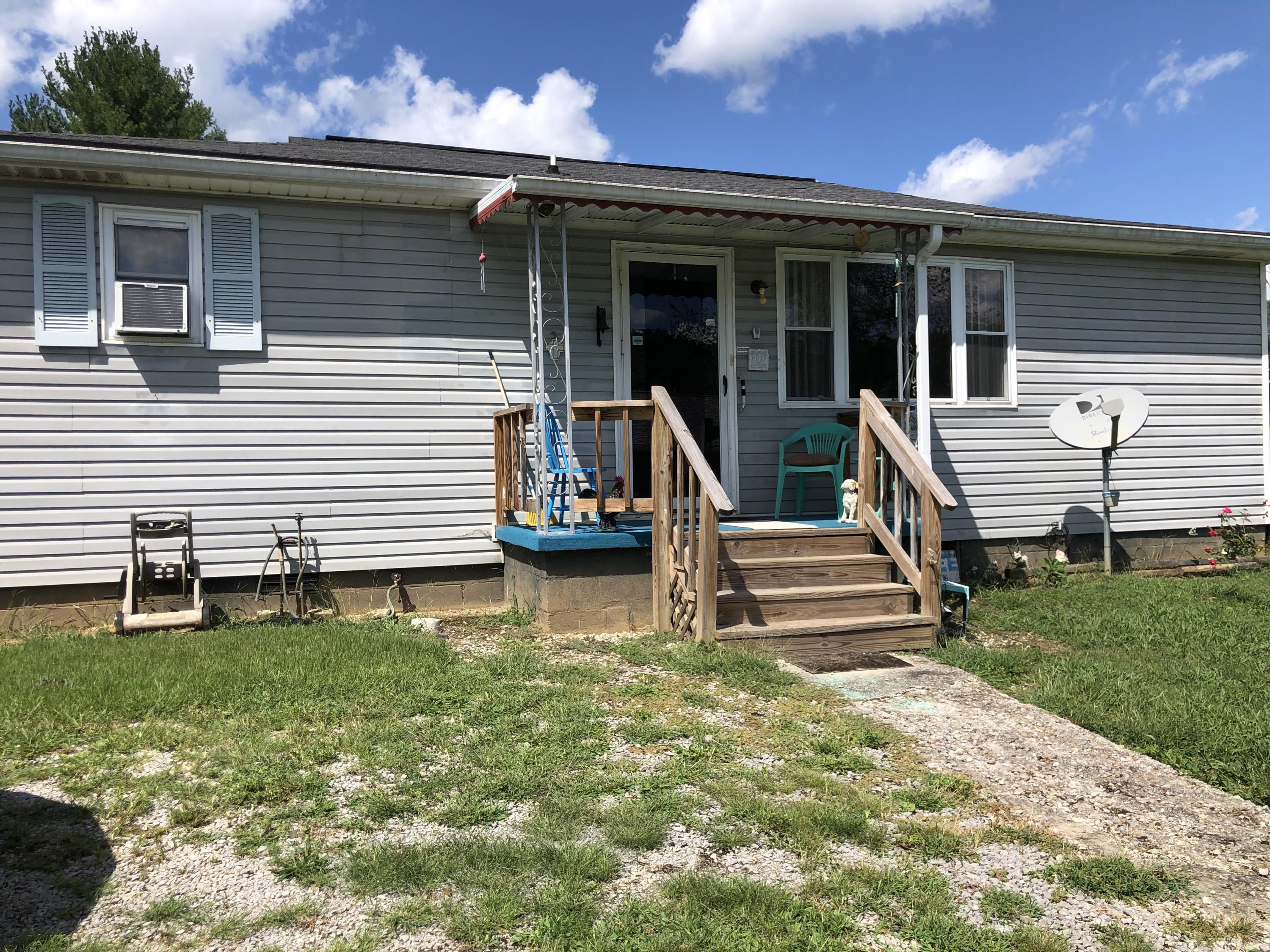 216 Beatty Road Rose Hill, VA 24281 - Photo 3 of 21 536D90E0-72D5-4CA4-819B-B81171324FD3