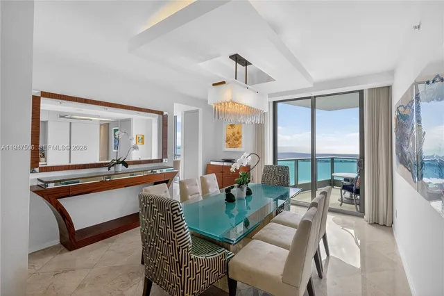 $4,500,000 | 1331 Brickell Bay Drive, Unit 3811, Miami, FL 33131