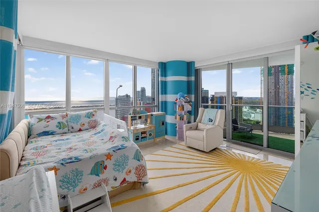 $4,500,000 | 1331 Brickell Bay Drive, Unit 3811, Miami, FL 33131