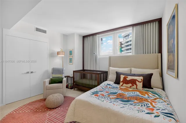 $4,500,000 | 1331 Brickell Bay Drive, Unit 3811, Miami, FL 33131