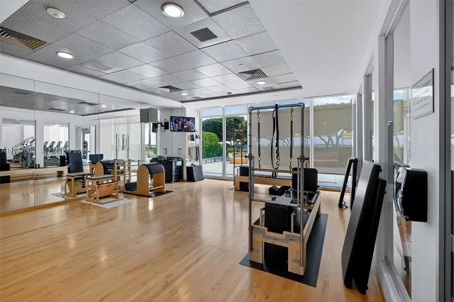 $4,500,000 | 1331 Brickell Bay Drive, Unit 3811, Miami, FL 33131