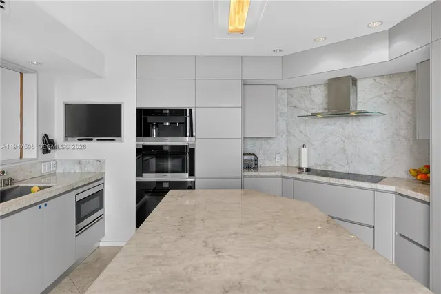 $4,500,000 | 1331 Brickell Bay Drive, Unit 3811, Miami, FL 33131