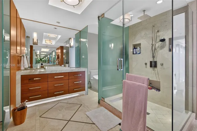 $4,500,000 | 1331 Brickell Bay Drive, Unit 3811, Miami, FL 33131