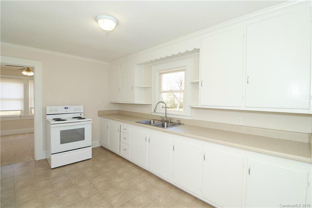 39 Barbee Road Southwest Concord, NC 28027 - Photo 8 of 24 Gallery Image 8