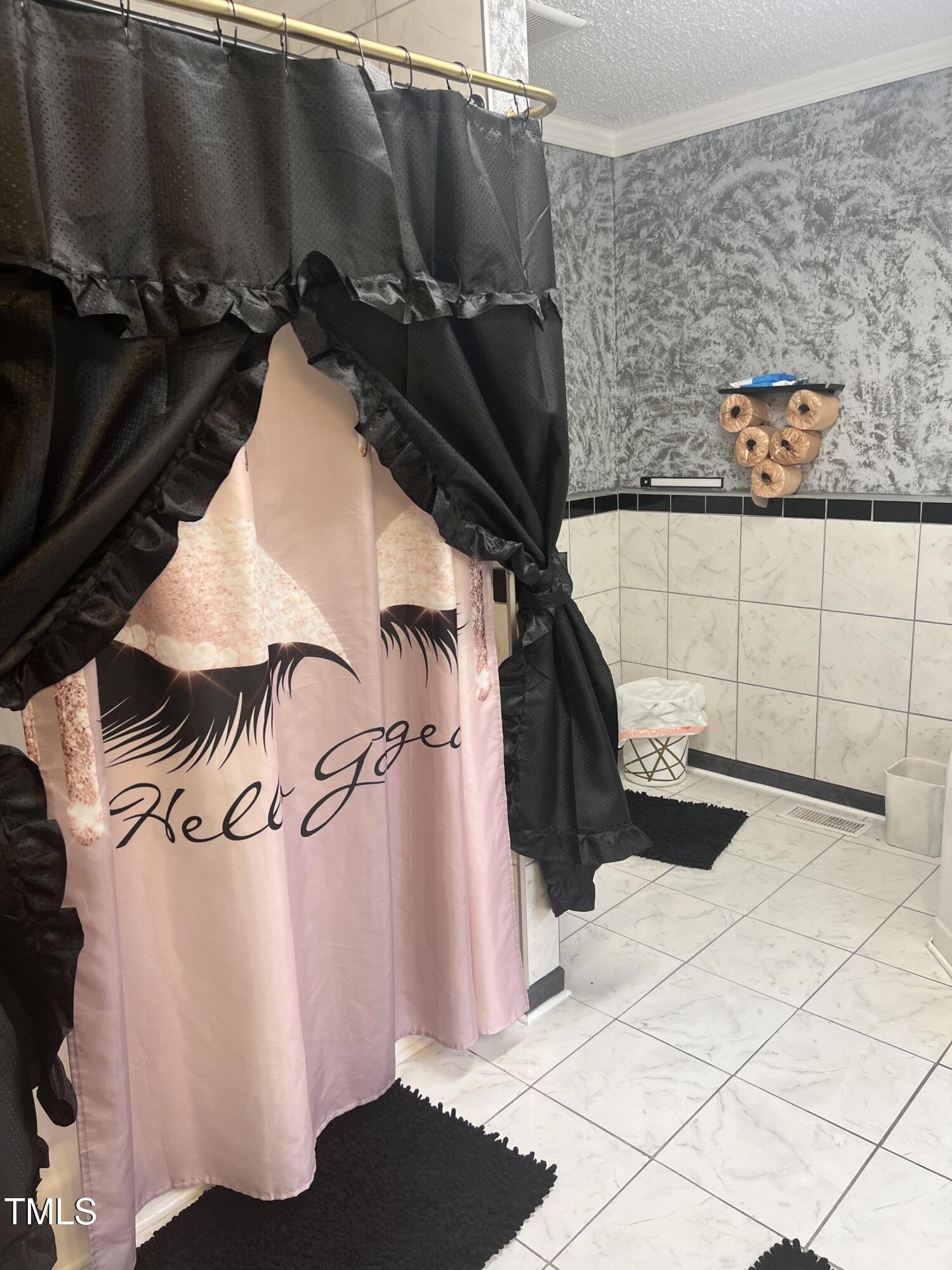 2455 McLean Chapel Church Road Bunnlevel, NC 28323 - Photo 16 of 21 a view of walk in closet