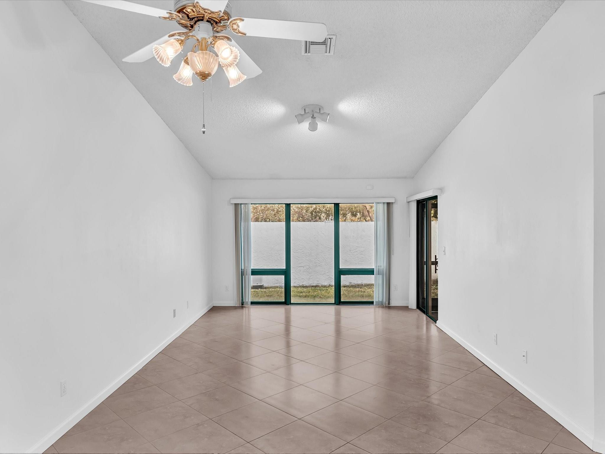 6796 North Pine Island Road, Unit 6796 Fort Lauderdale, FL 33321 - Photo 38 of 57 Photo 38