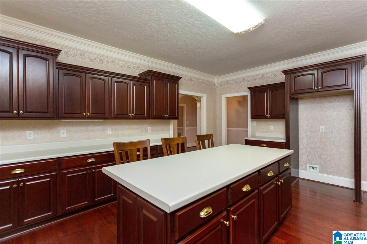 925 Bridle Path Odenville, AL 35120 - Photo 9 of 33