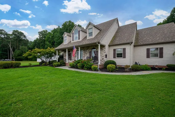 $725,000 | 123 South Paula Lynne Drive, Seaford, DE 19973