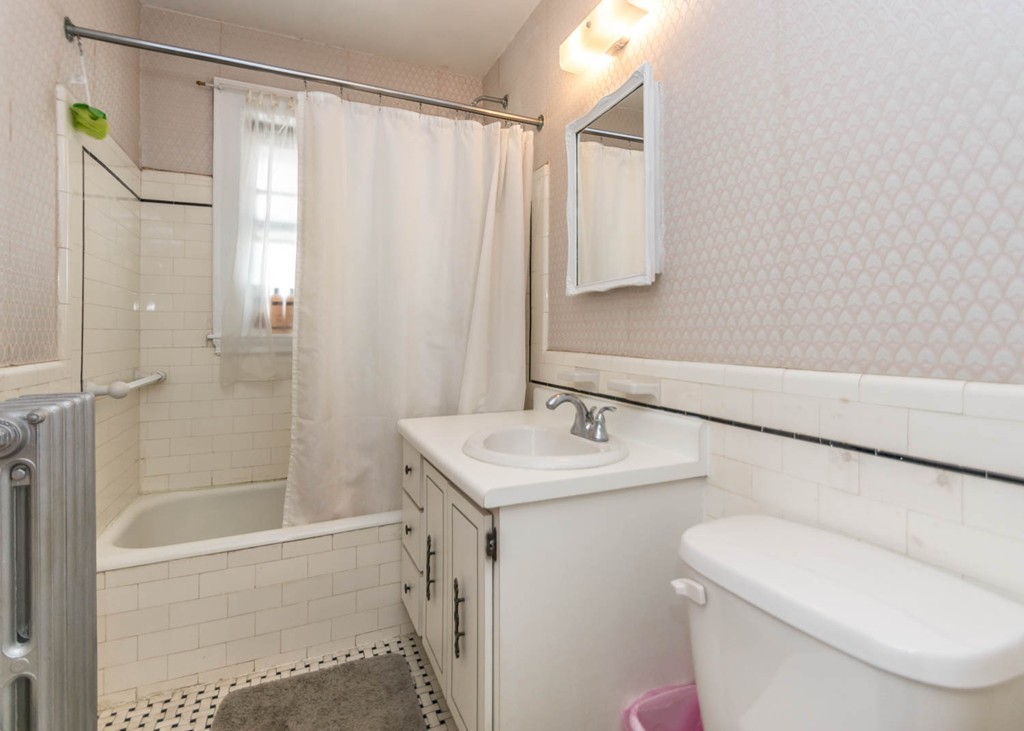 10-12 Dunton Road Watertown, MA 02472 - Photo 10 of 29 Gallery Image 10
