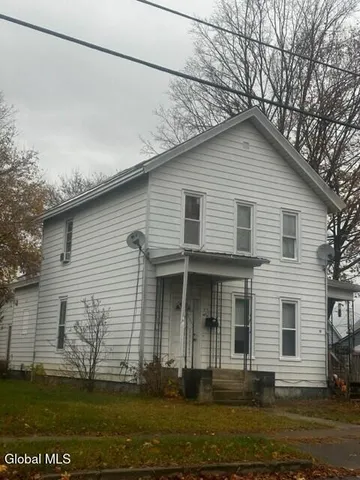 $250,000 | 19 1st Street, Glens Falls, NY 12801