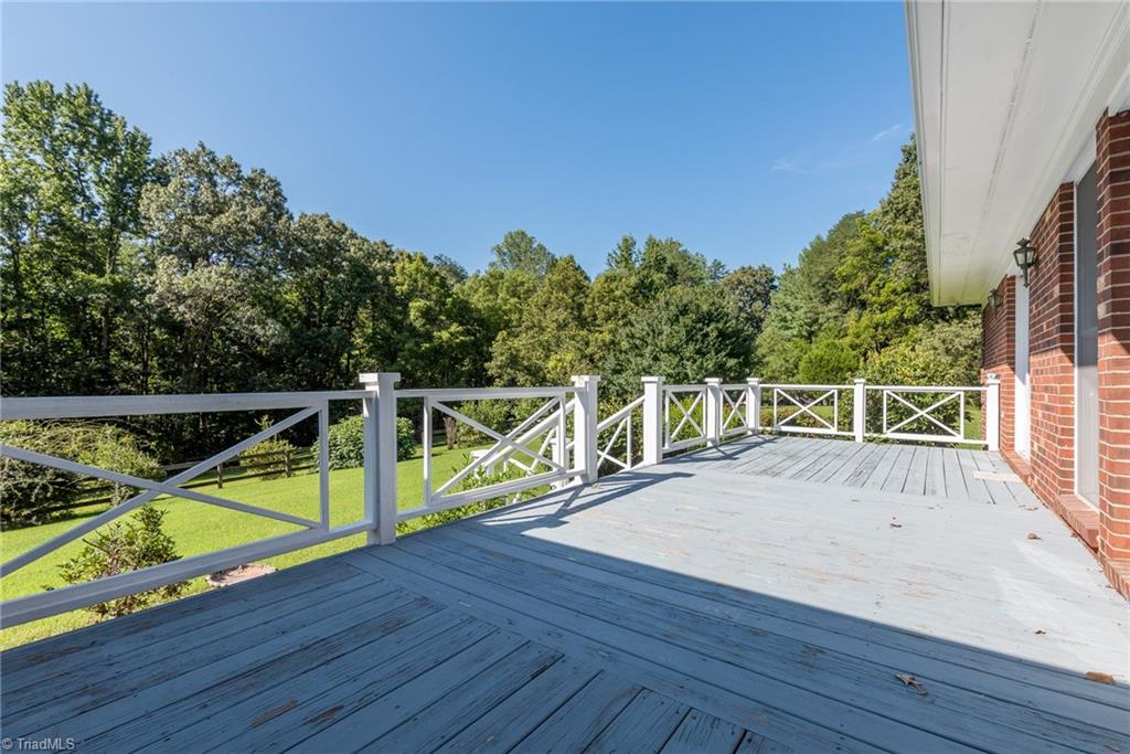 8801 Dapple Grey Road Oak Ridge, NC 27310 - Photo 15 of 21
