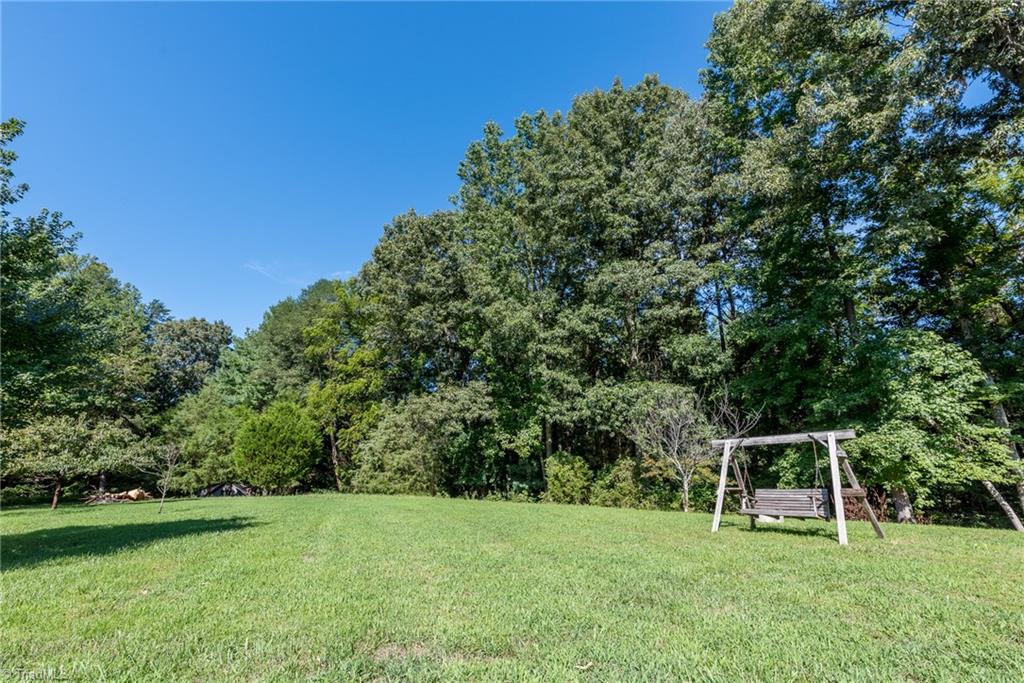 8801 Dapple Grey Road Oak Ridge, NC 27310 - Photo 19 of 21