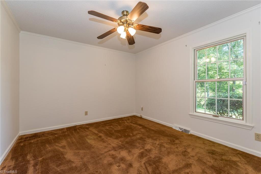 8801 Dapple Grey Road Oak Ridge, NC 27310 - Photo 9 of 21