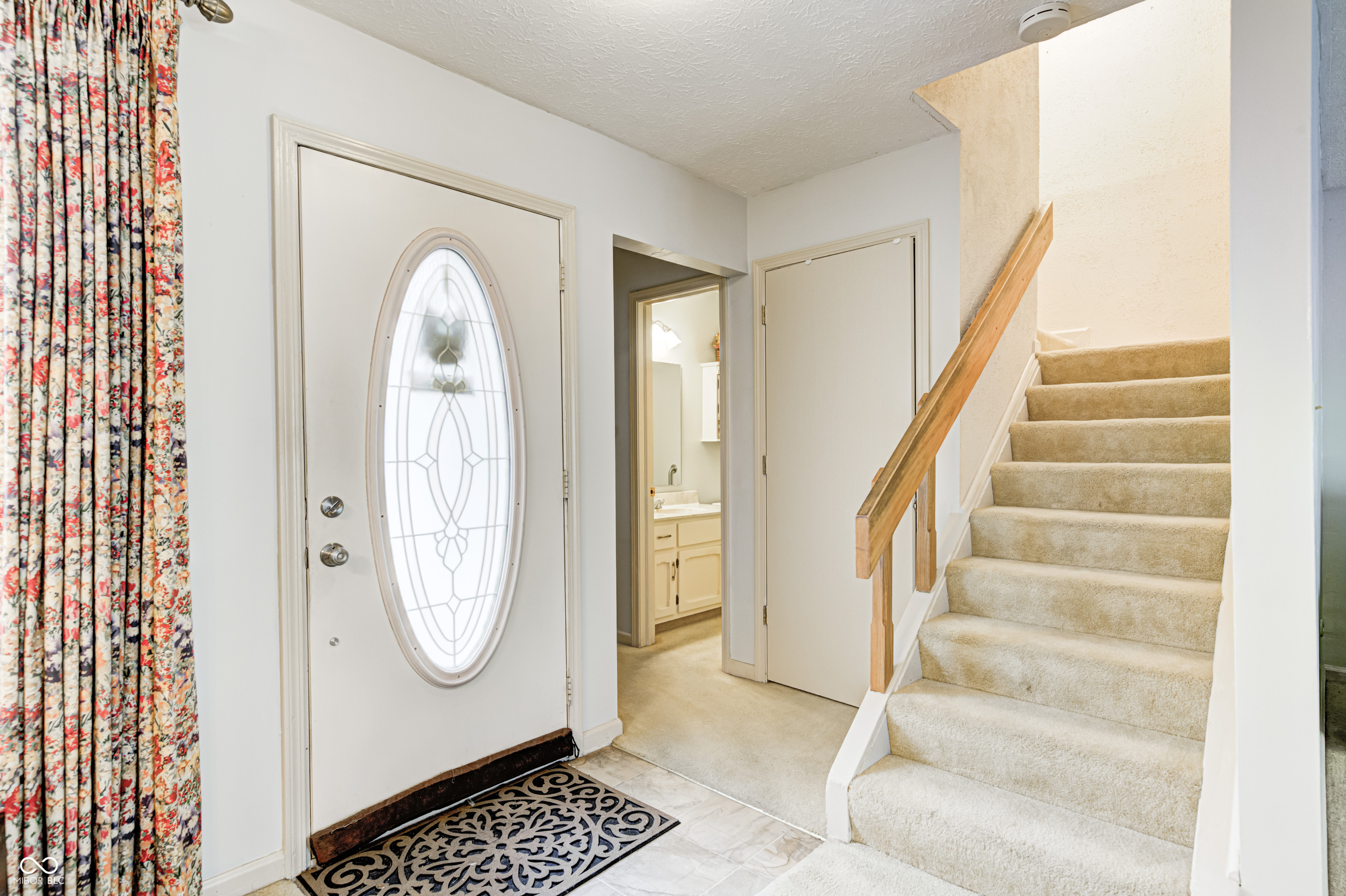 7724 Eagle Valley Pass Indianapolis, IN 46214 - Photo 3 of 37