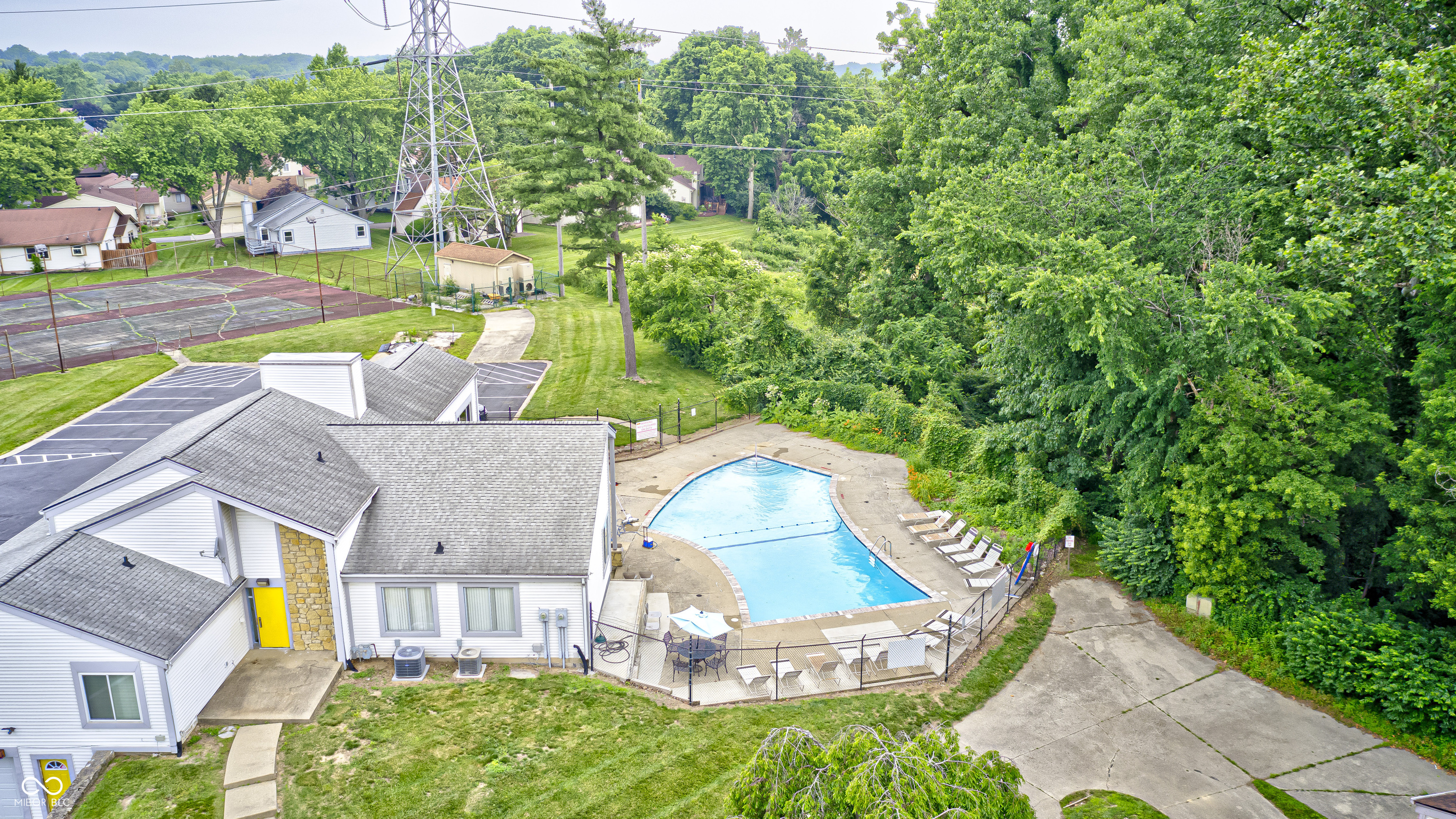 7724 Eagle Valley Pass Indianapolis, IN 46214 - Photo 34 of 37