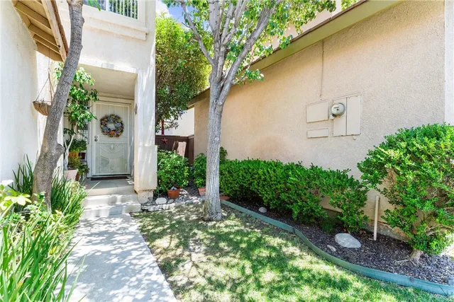 $680,000 | 861 Shade Tree Way, Corona, CA 92878