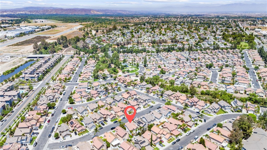 861 Shade Tree Way Corona, CA 92878 - Photo 43 of 47