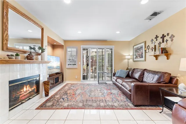 $680,000 | 861 Shade Tree Way, Corona, CA 92878